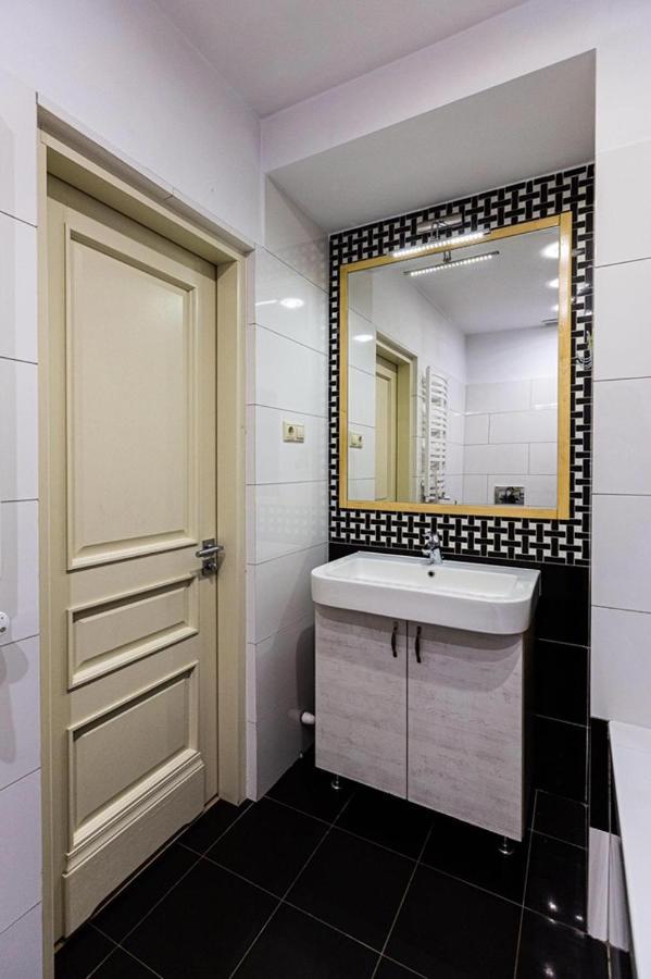 Цехова 1 Apartment Lviv Luaran gambar
